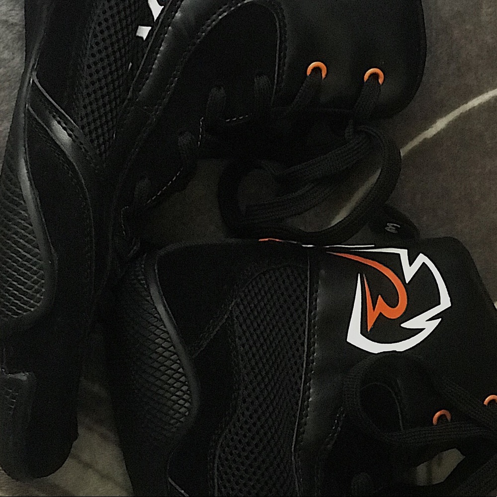 RIVAL Boxing Shoes - Picture 2 of 3